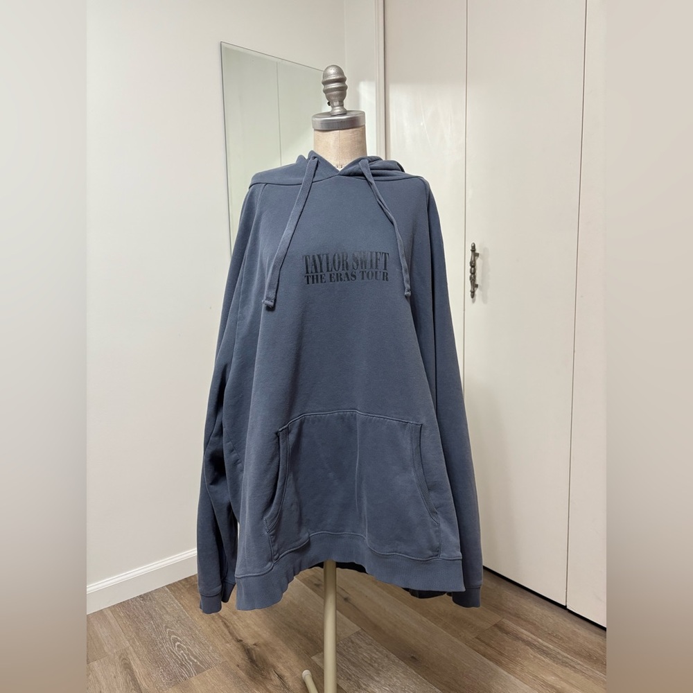 Taylor Swift The Eras Tour 2023 Hoodie Woman 2XL Official Merch